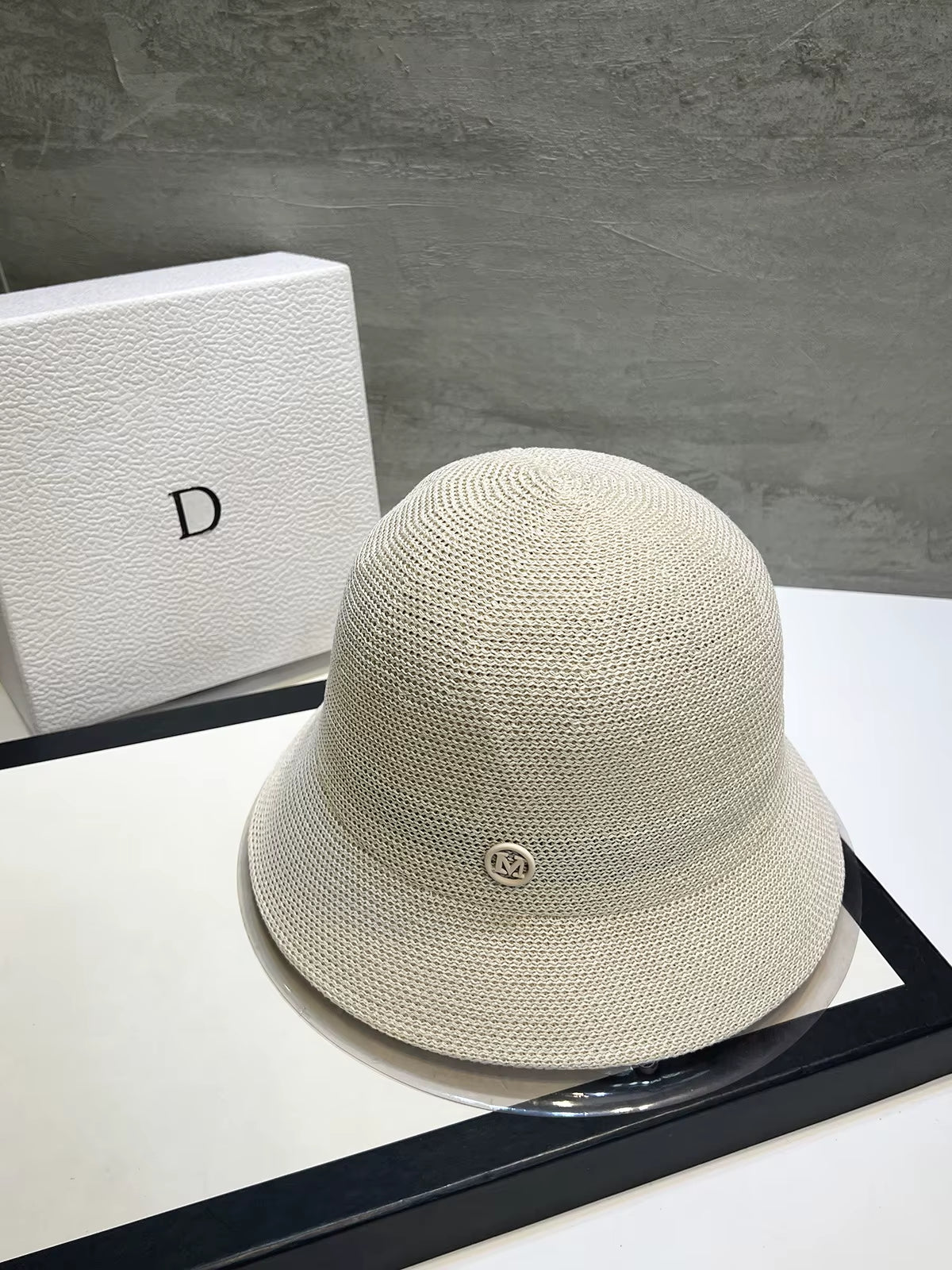 2025 Korea Designer M Hollows Bucket Hats Women'S Summer Breathable Sunshade Sun Hats Lady Japanese Ins Fashion Basin Hat Panama